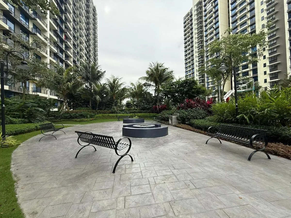 2R2B Central Park Laman Damai - 6 Pax Apartment Johor Bahru Malaysia